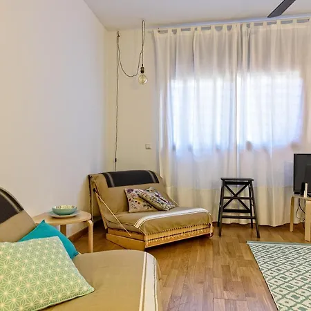Tata's House, Junto Playa Y Barcelona Centro * Masnou