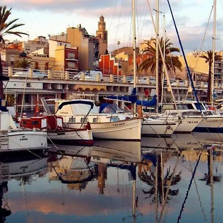 Tata's House, Junto Playa Y Barcelona Centro * Masnou